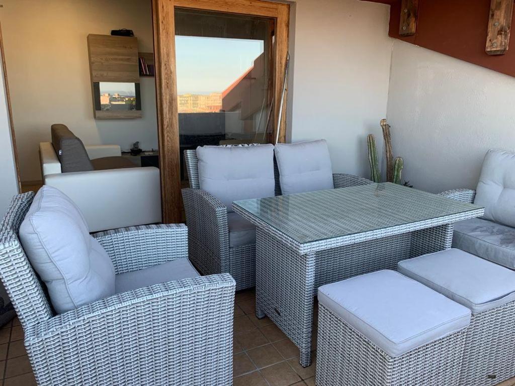 Апартаменти Relax Sea View Attic Куарту-Сант'Елена Екстер'єр фото